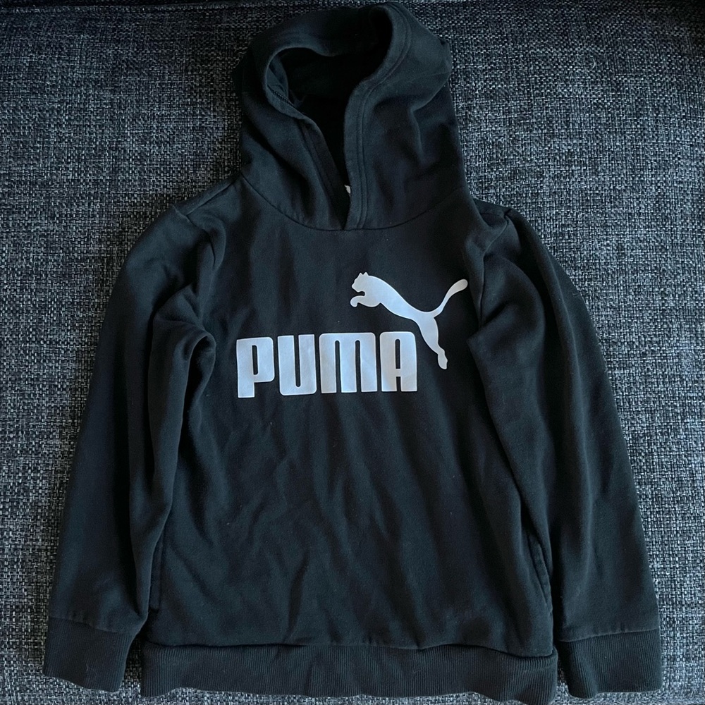 Puma Boy’s Sweater Size Small (7/8)